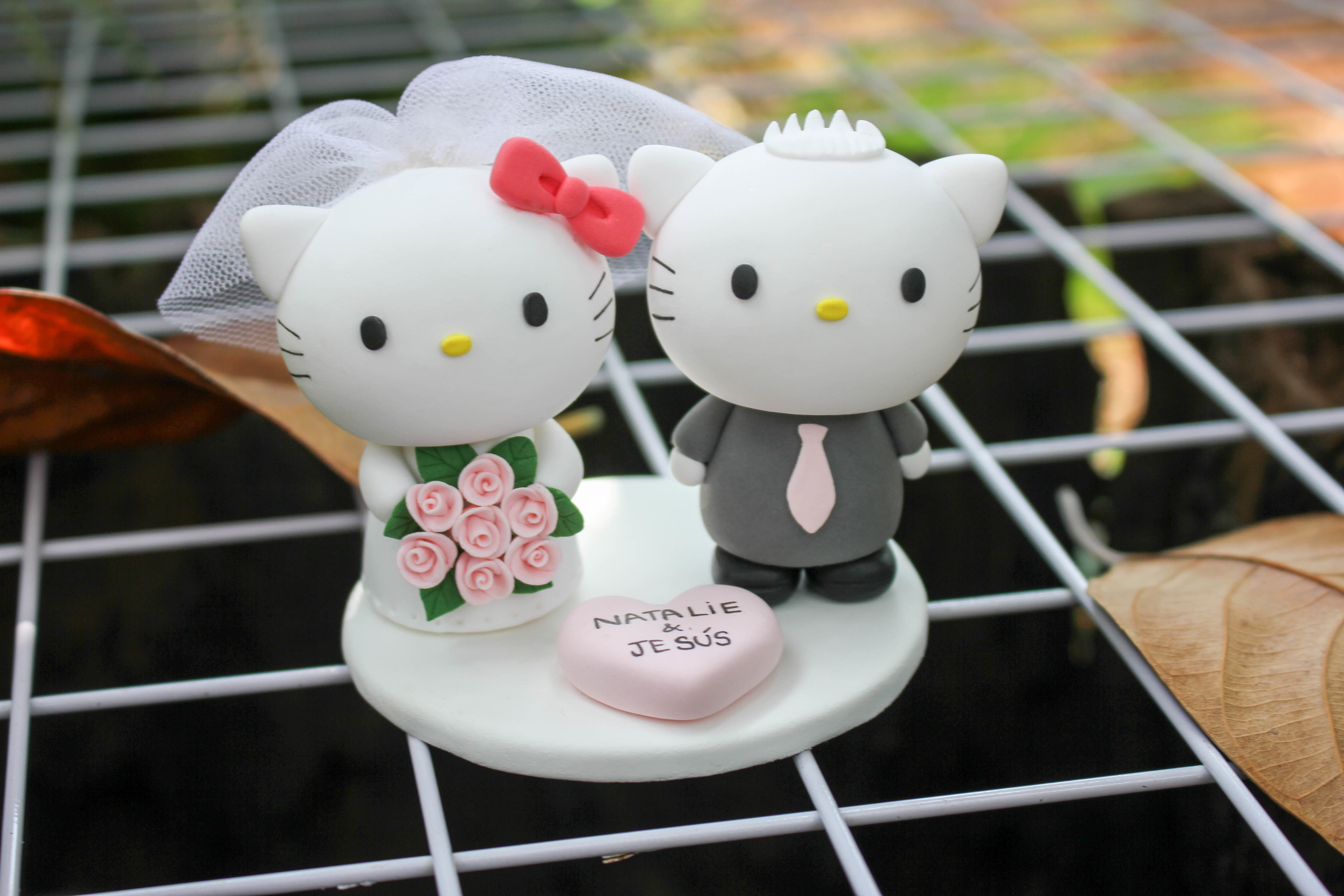 World Cake Topper. Hello Kitty Wedding Cake Topper