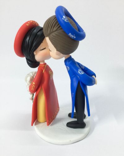 Picture of Kissing Ao Dai Wedding Cake Topper, Vietnam Traditional Wedding Cake Topper, Anniversary Gift for Vietnam Couple