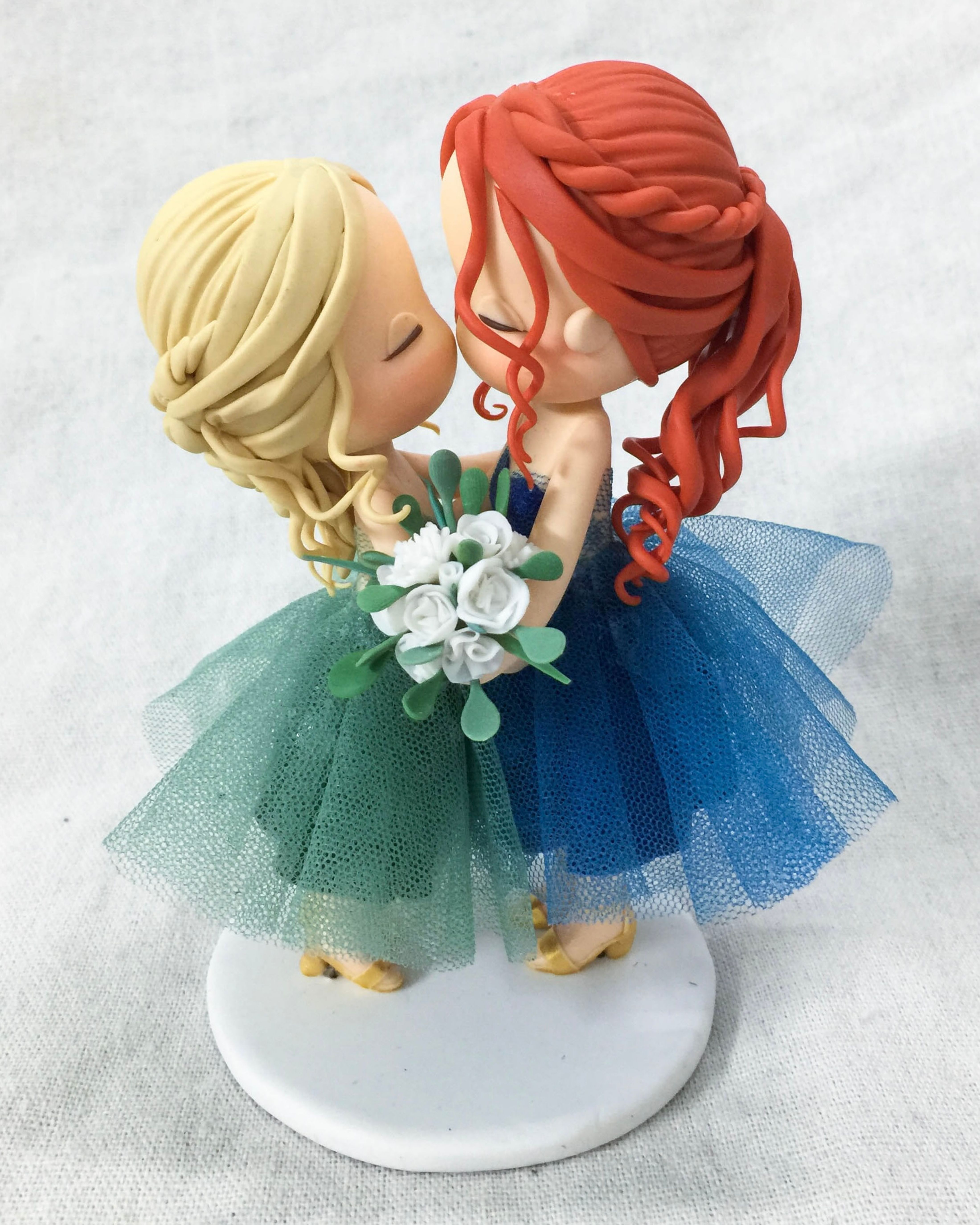 Picture of Kissing Lesbian Wedding Cake Topper, Blonde Hair Bride & Orange Hair Bride Cake topper, Short Wedding Dress Figurine