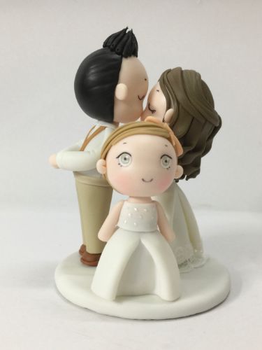 Picture of Family Wedding Cake Topper with Daughter, Parents Anniversary Gifts