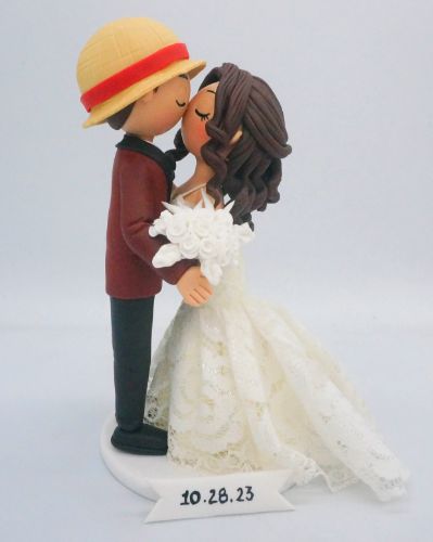 Picture of One Piece Wedding Cake Topper, Monkey D Luffy Groom & beautiful bride action figurine