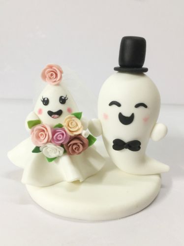 Picture of Ghost Bride & Groom Wedding Cake Topper, Halloween THemed Wedding